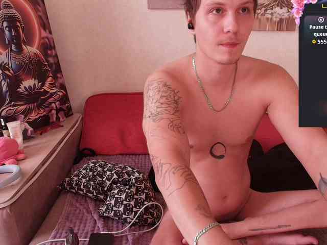 Alex_Wandhot