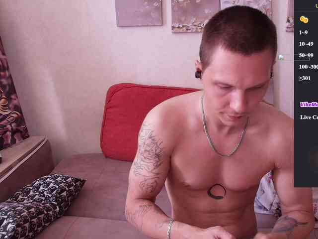 Alex_Wandhot