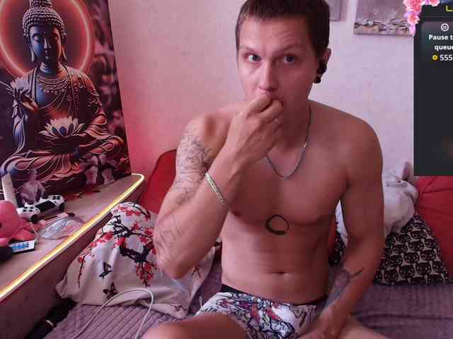Alex_Wandhot