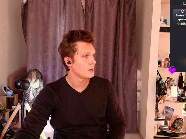 Alex_Wandhot