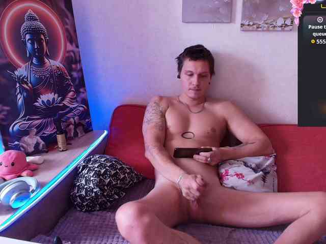 Alex_Wandhot