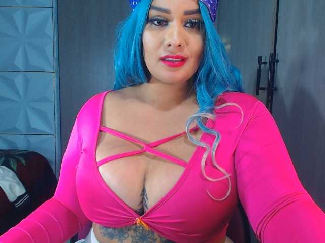 Katecute89 live cam on BongaCams