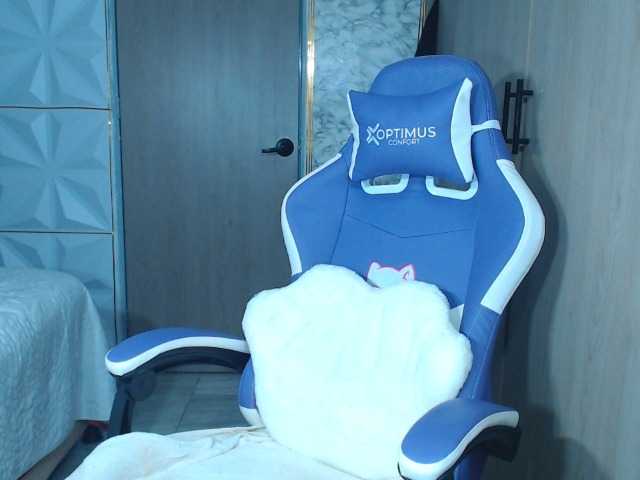 Katecute89 live cam on BongaCams