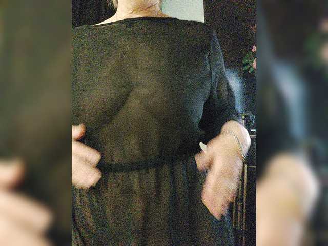 Adiline live cam on BongaCams