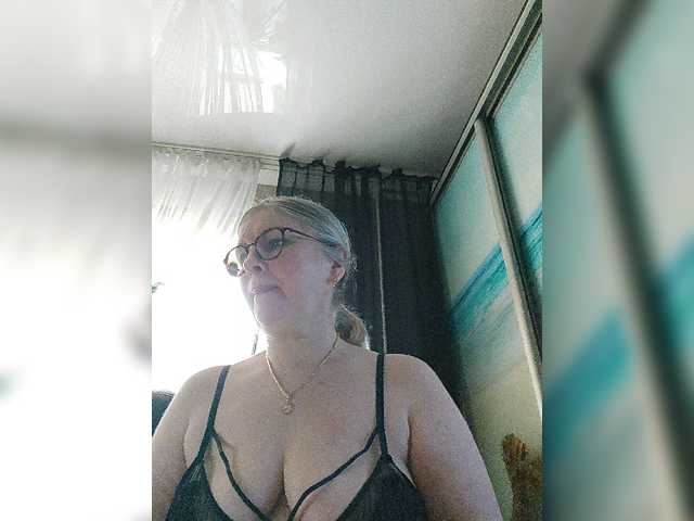 Hot_frenzy live webcam show