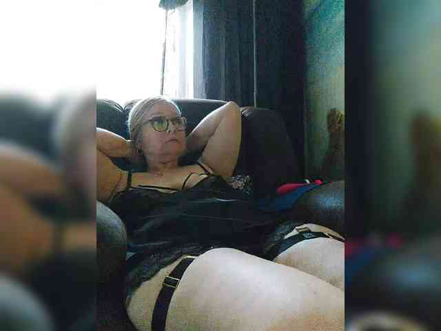 Hot_frenzy webcam