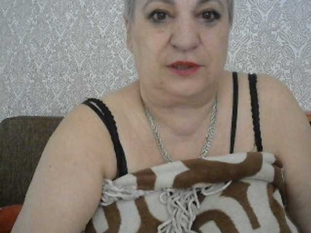 Lara45, 51 y/o - Live Cam on BongaCams
