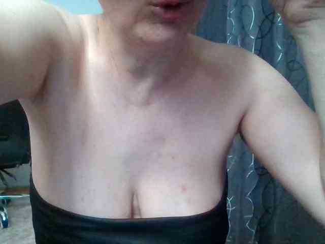 SexYagodka webcam