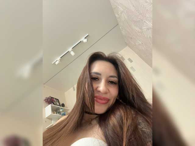 KateHotttt live webcam show