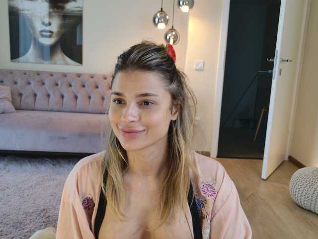 LennaGodess live cam on BongaCams