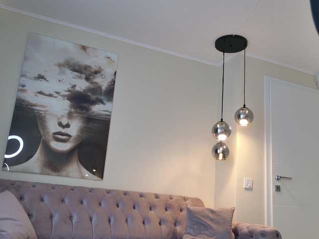 Sex chat gratuit in direct cu LennaGodess pe BongaCams