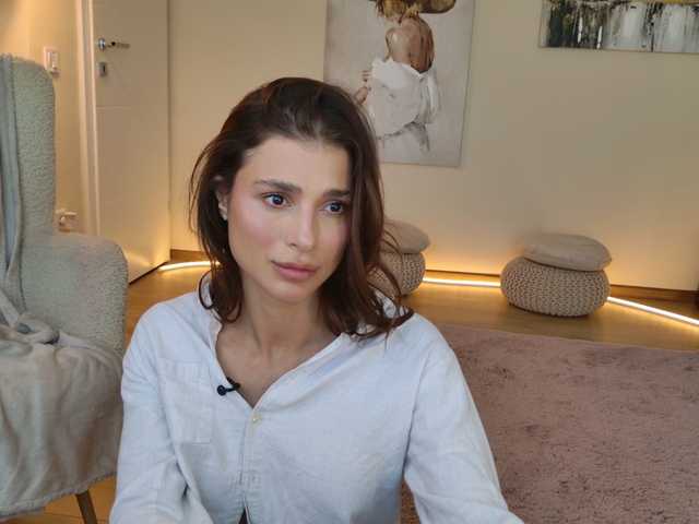 Sex chat gratuit in direct cu LennaGodess pe BongaCams