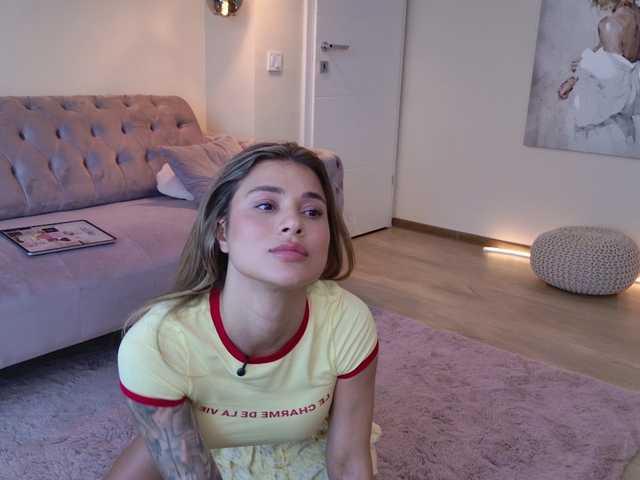 Live трансляция LennaGodess - Runet.cam