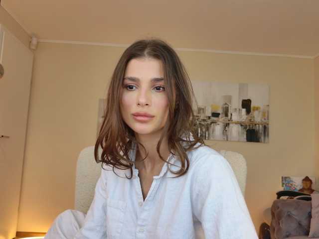 Sex chat gratuit in direct cu LennaGodess pe BongaCams
