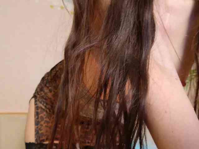 -Goldy- Sex Cam Show