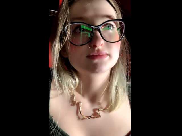 Sunny_Bunny live cam preview