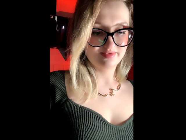 Sunny_Bunny live cam preview