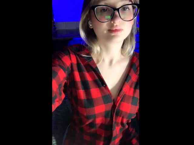 Sunny_Bunny webcam