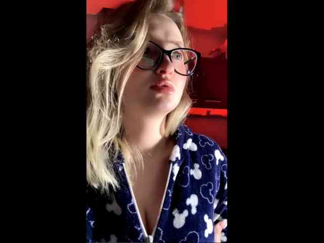 Sunny_Bunny webcam