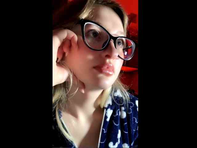 Sunny_Bunny webcam