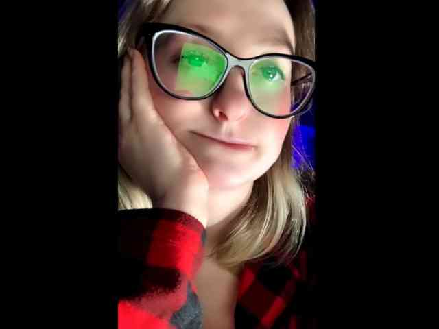 Sunny_Bunny webcam