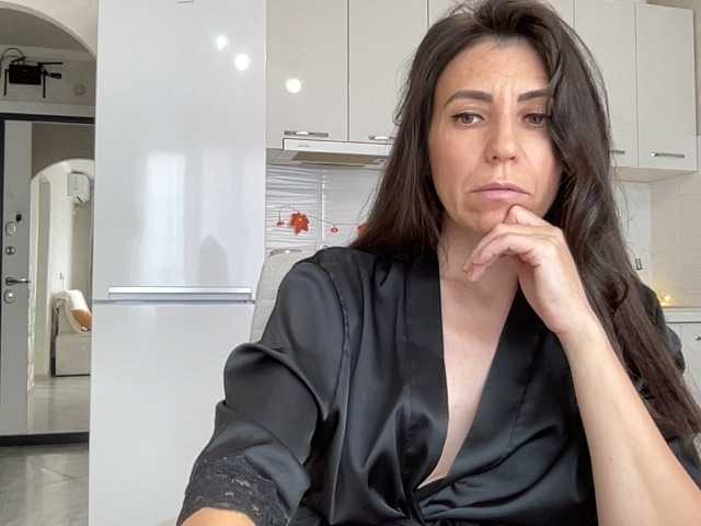 HotyWinter84, live now on BongaCams