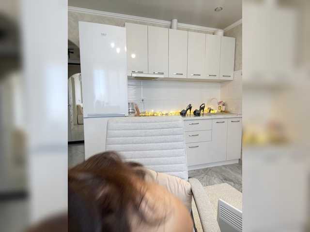 HotyWinter84 live cam on BongaCams