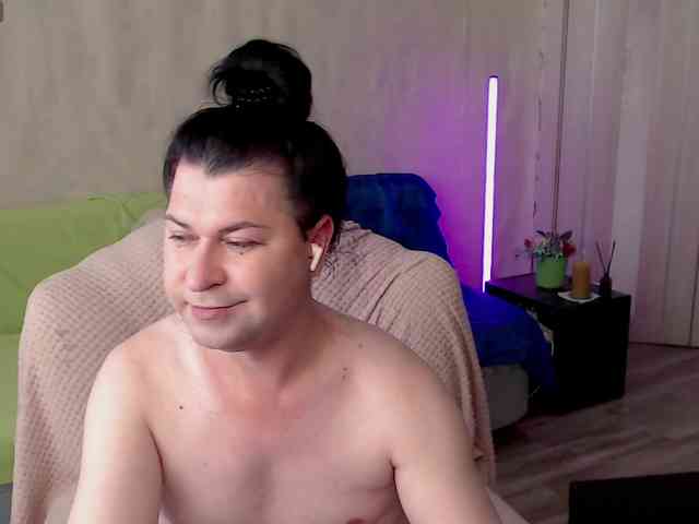 RonniClapps Sex Cam Show