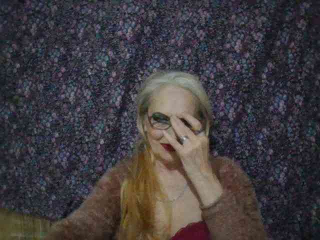 SweetyOLinda webcam
