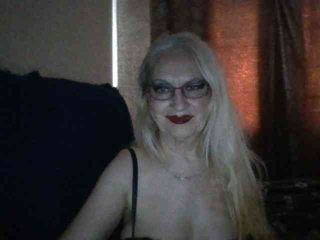SweetyOLinda webcam