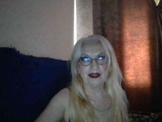 SweetyOLinda webcam