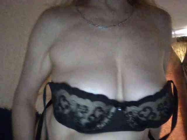 SweetyOLinda webcam