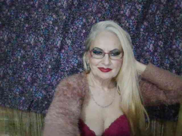SweetyOLinda webcam