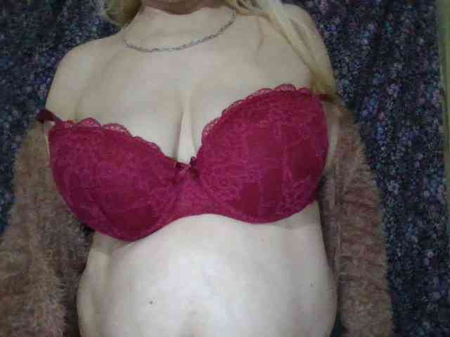 SweetyOLinda webcam