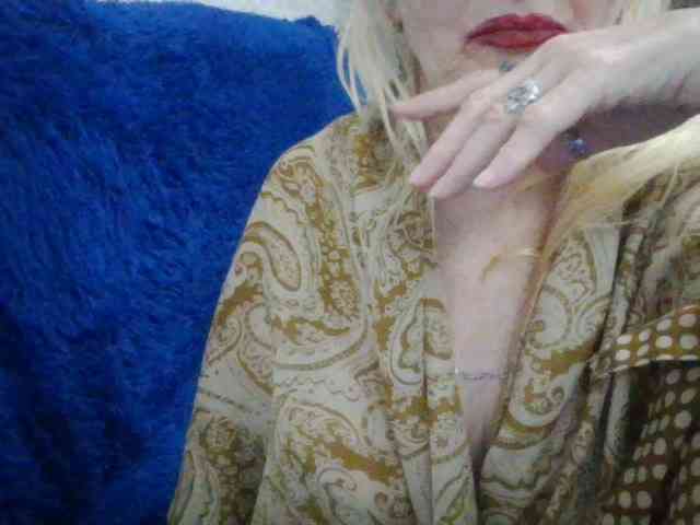 SweetyOLinda webcam