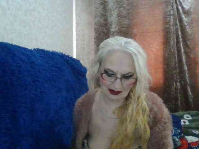 SweetyOLinda webcam