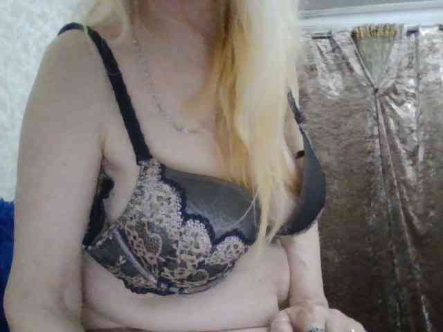 SweetyOLinda webcam