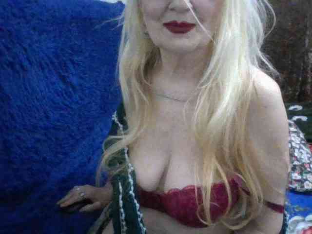 SweetyOLinda webcam