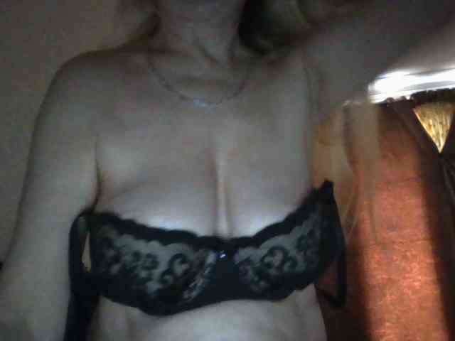 SweetyOLinda webcam