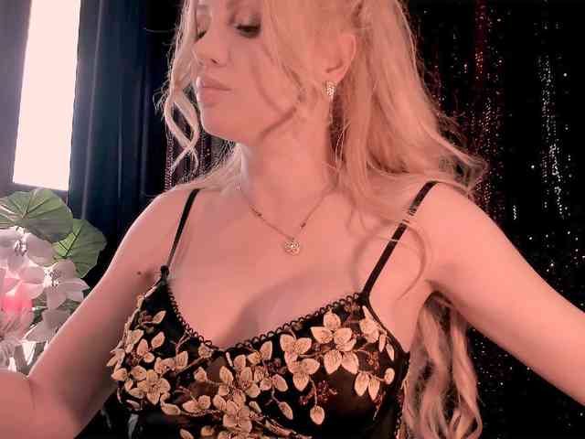 Modelo: blondebab3