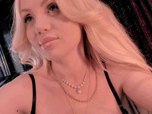 Modelo: blondebab3