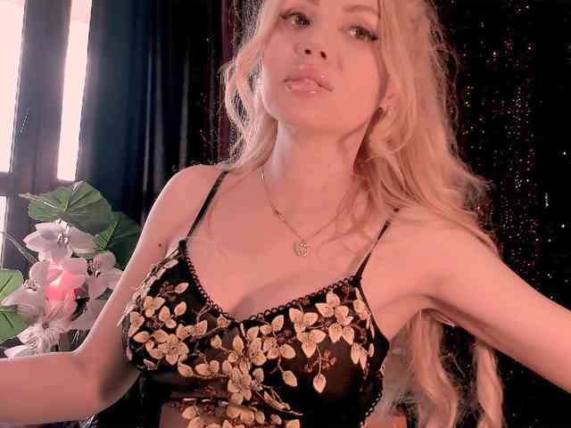 Modelo: blondebab3