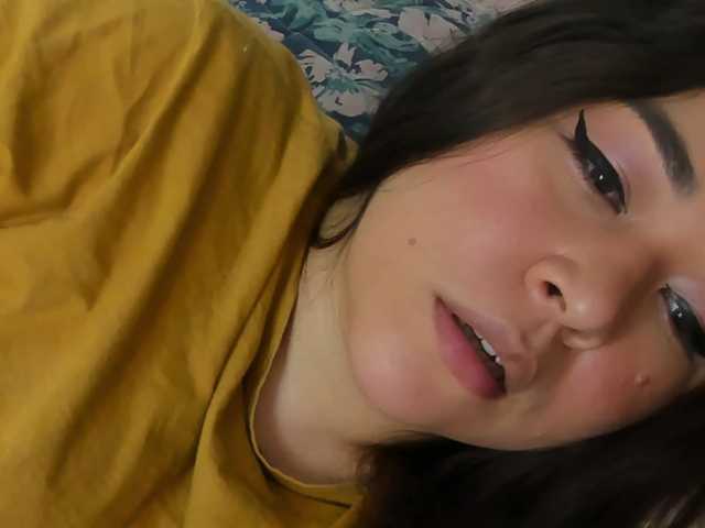 Brianna20 live cam on BongaCams