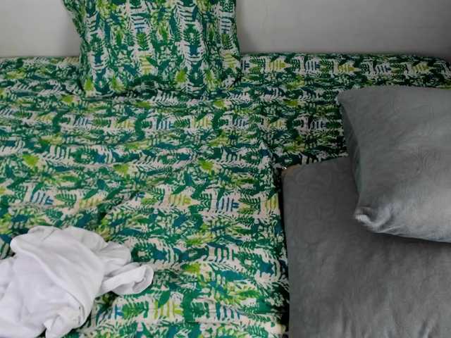 Brianna20's BongaCams show and profile