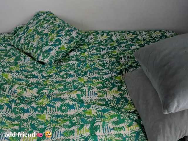 Brianna20's BongaCams show and profile