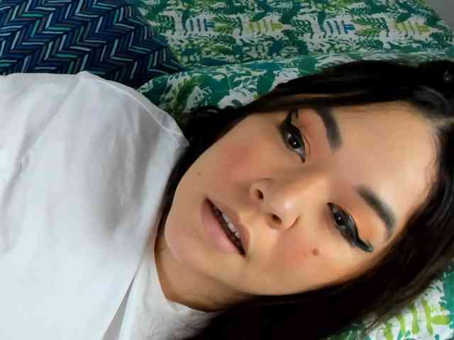 Brianna20 webcam