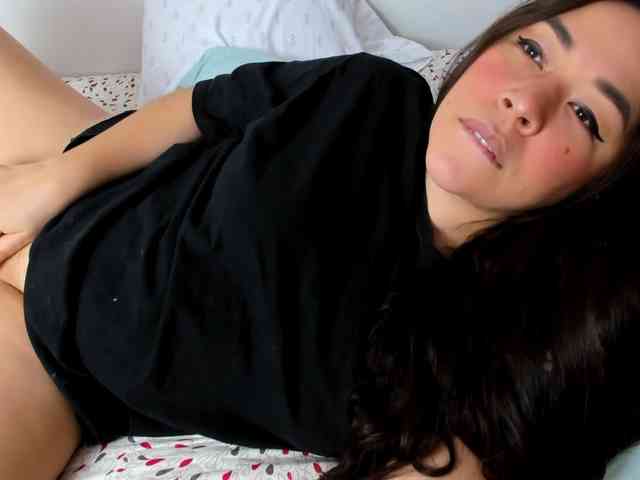 Brianna20 webcam