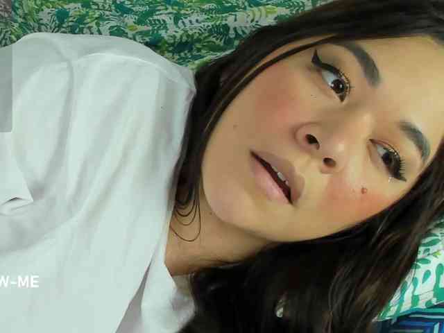 Brianna20 webcam