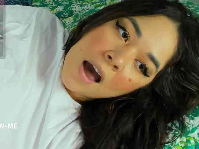 Brianna20 webcam