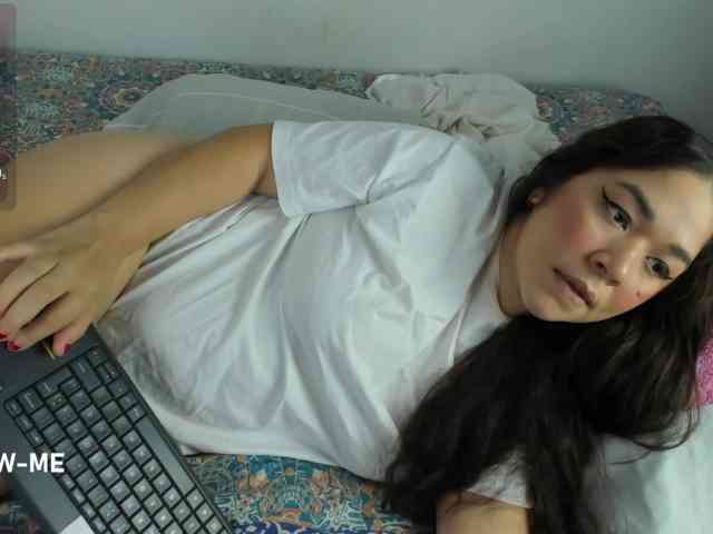 Brianna20 webcam